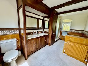 Photo 11- click for photo gallery